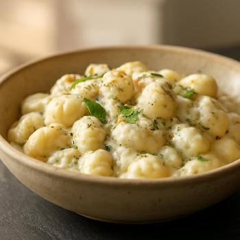 Gnocchis de Pomme de Terre Maison à la Sauce Gorgonzola