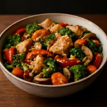 Poêlée de légumes printaniers au poulet à la sauce soja