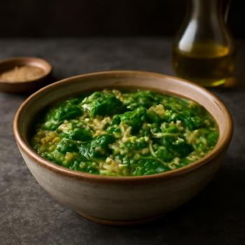 Soupe de Quinoa et Légumes Verts : Déjeuner Sans Gluten Énergisant