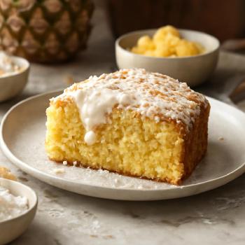 Gâteau Exotique à la Crème de Coco et Ananas