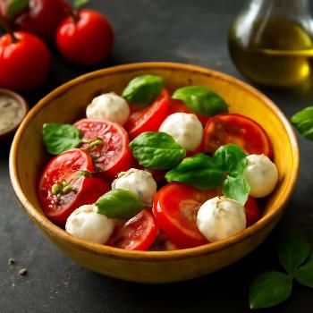 Salade Caprese Revisitee par l'IA